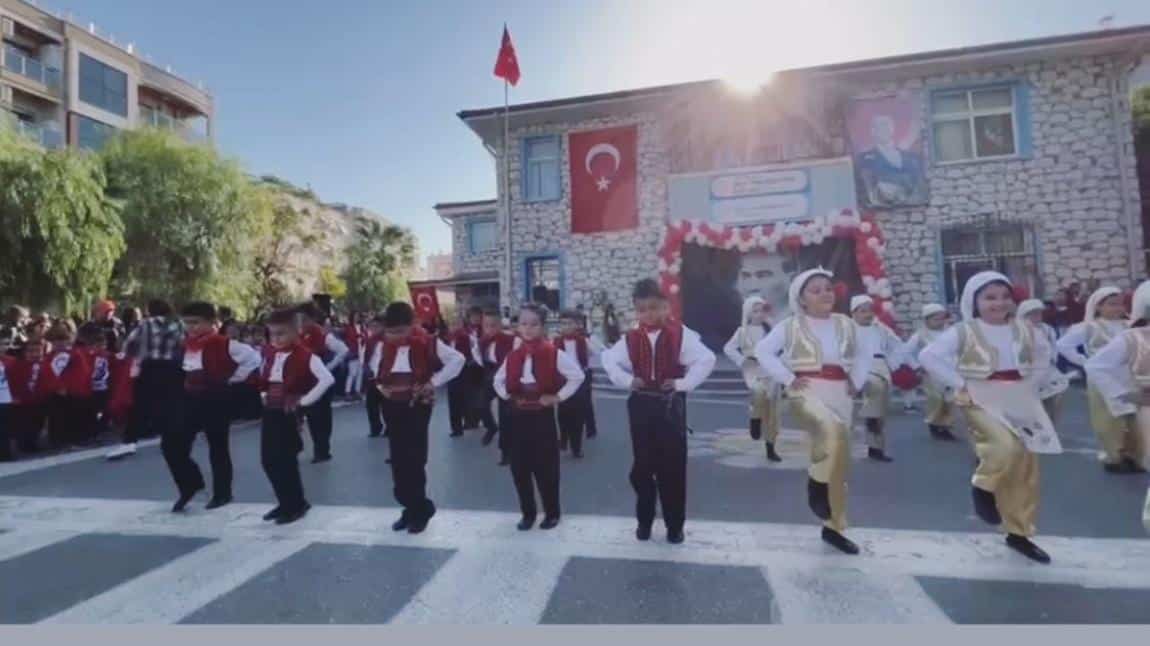 Okulumuzda, 29 Ekim Cumhuriyet Bayramı Büyük Bir Coşkuyla Kutlandı